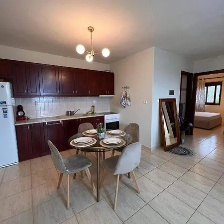 With Amazing Views Apartment